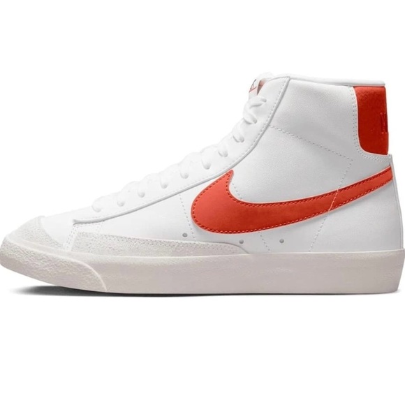 Nike Shoes - Nike Women’s Blazer Mid ‘77